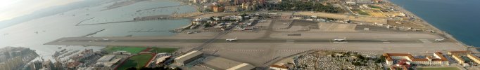 Gibraltar_Airport_panorama.jpg