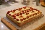 japanese strawberry cake (2).jpg