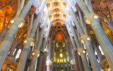 sagrada-familia-interieur2.jpg