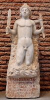 Mithras_petra_genetrix_Terme.jpg