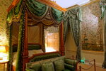 Bed_1_-_Wellington_Bedroom_-_Chatsworth_House_-_Derbyshire,_England_-_DSC03356.jpg