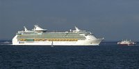The Independence of the Seas - Photo Ian Boyle.jpg