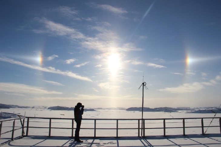 sundogs-antarctica-1.jpg