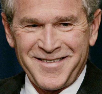 bush_smiling_2004_11_041.jpg