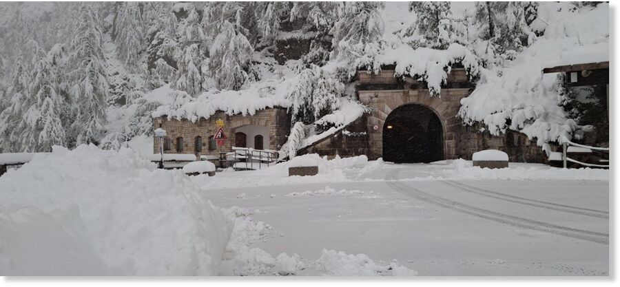 Wintery images from Bertchesgaden in Germany.