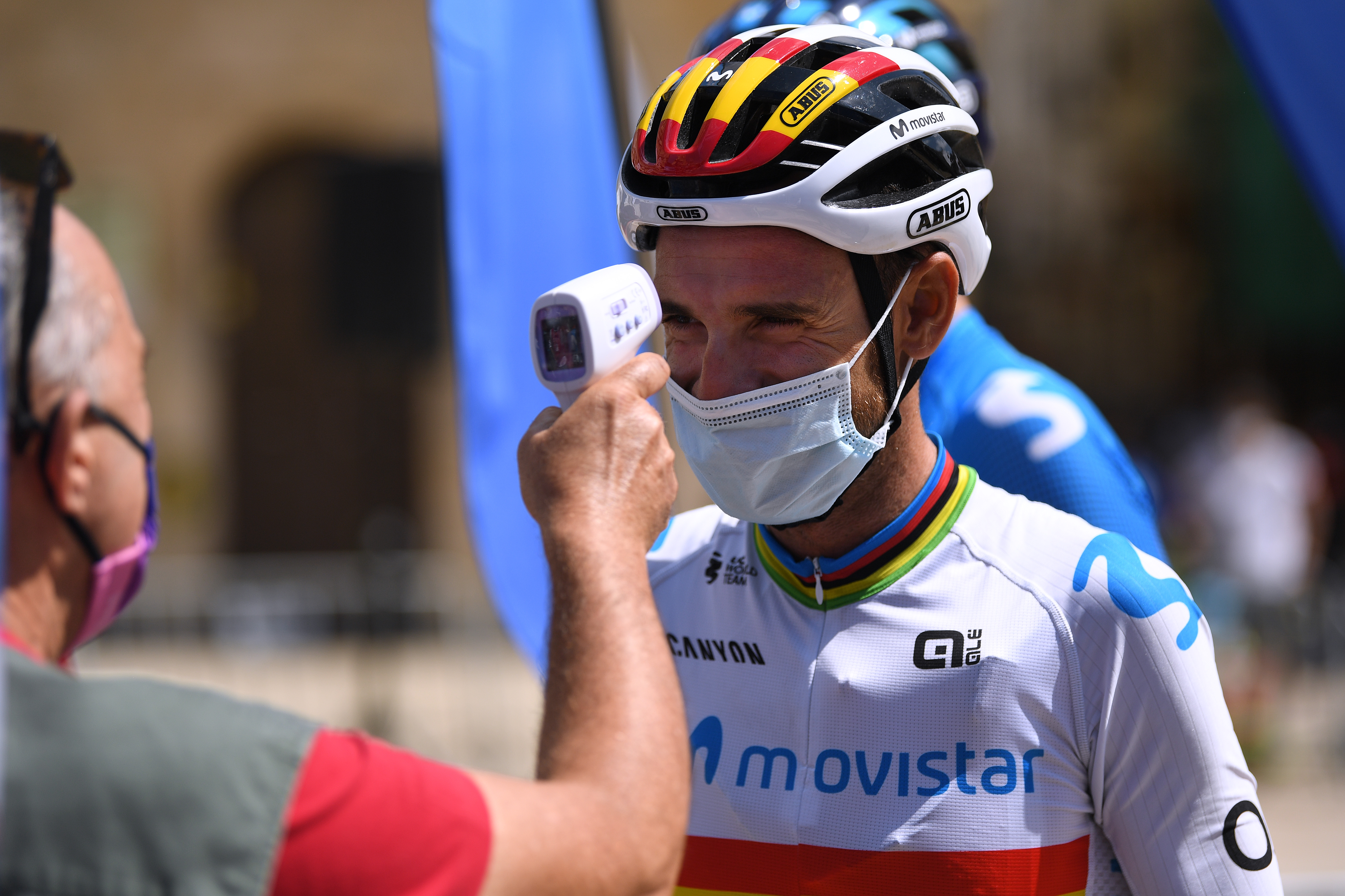 www.cyclingnews.com