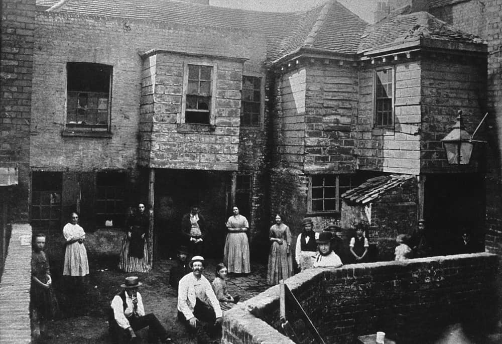 Slum-pic-1-Wikipedia.jpg