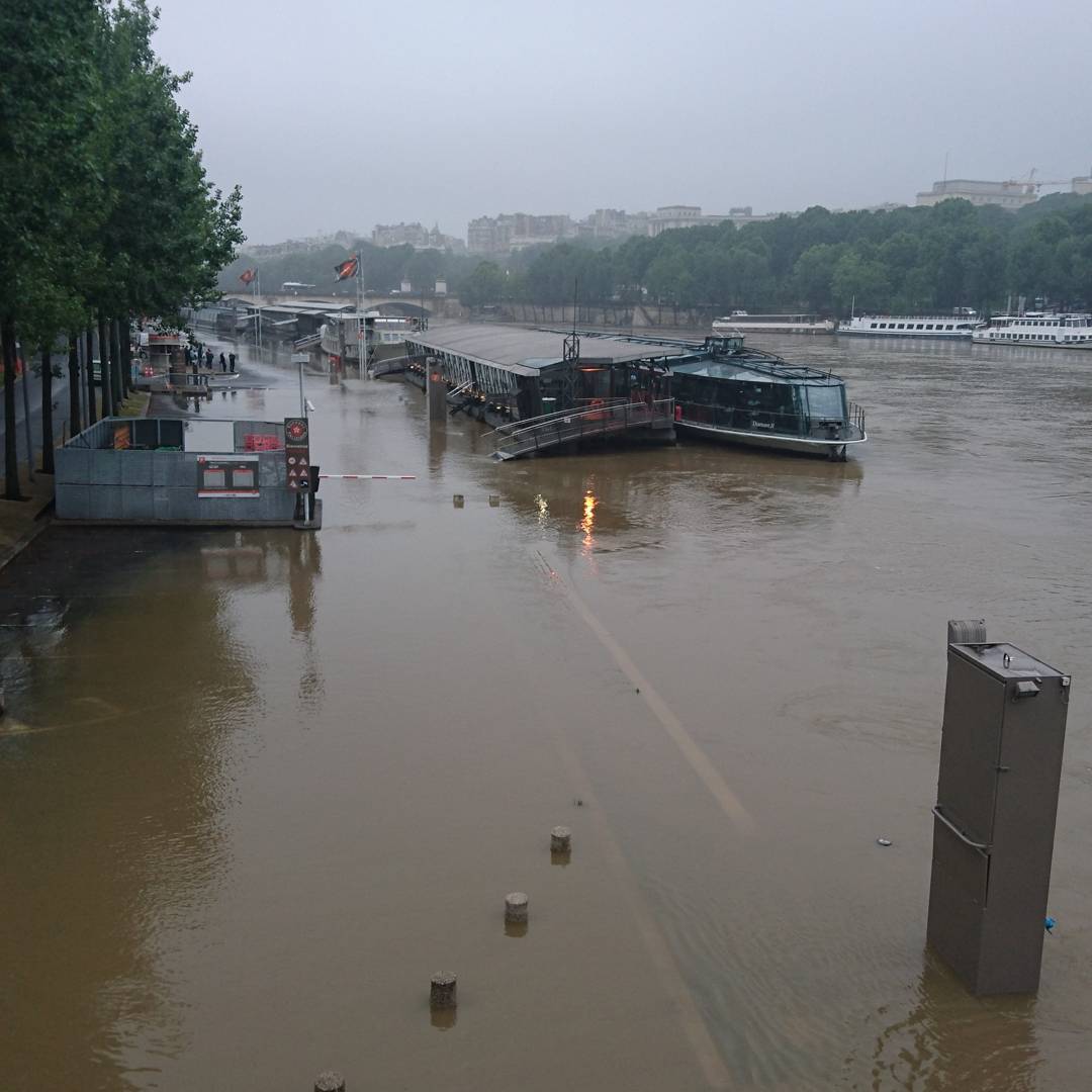 paris-flooding-seine-overflowing-june-2016-6.jpg