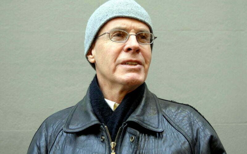 Roy-Den-Hollander-web-800x500.jpg