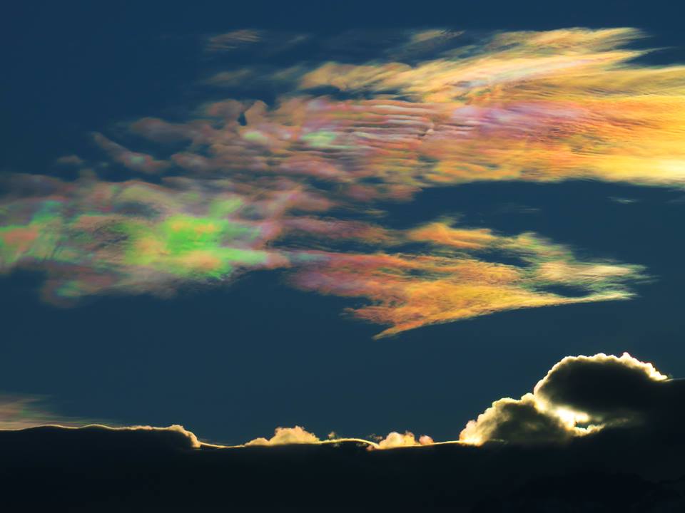 iridescent-cloud-2.jpg