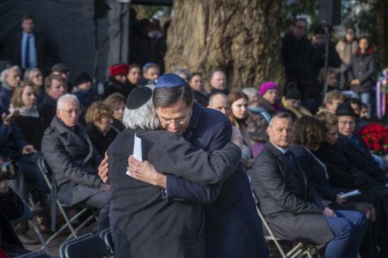 rutte-rabbi-560x373.jpg