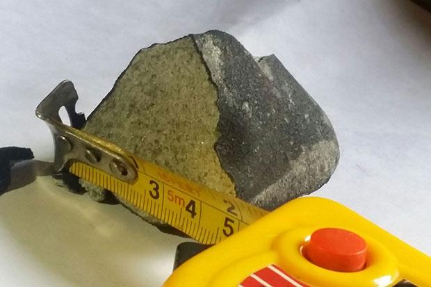 meteorite-crashes-on-house-in-thailand.jpg