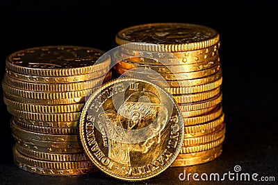 vatican-gold-coins-28178287.jpg