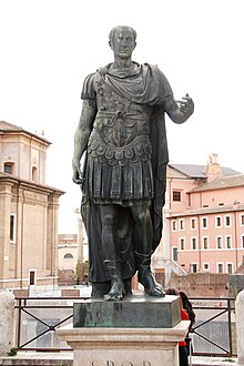 220px-Julius_Caesar_Via_dei_Fori_Imperiali_2.jpg