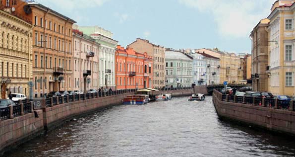Russia_St._Petersburg_canal_595.jpg