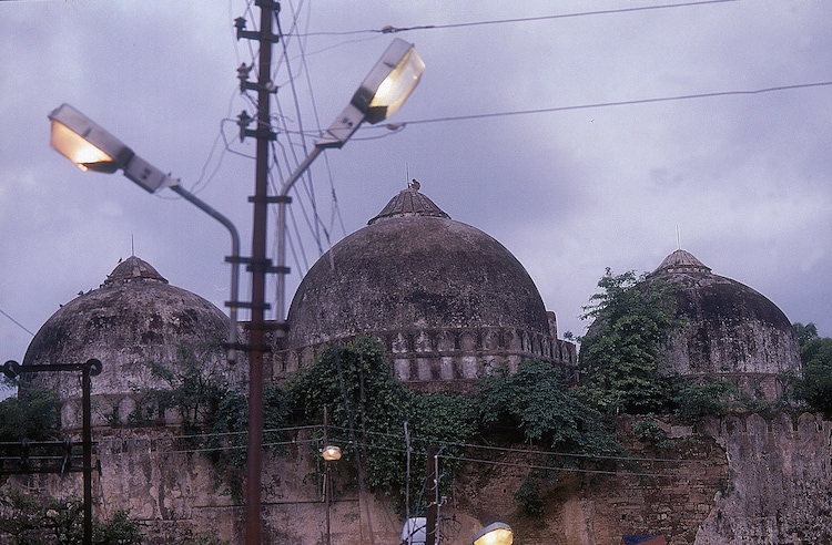 Monkey on a Babri Masjid Dome.