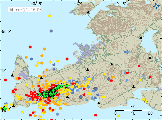 Dense earthquake activity in Reykjanes volcano, Fagradalsfjall volcano and Krýsuvík volcano. A lot of red dots showing new earthquakes and green stars showing earthquakes with magnitude above Mw3,0 on Reykjanes peninsula