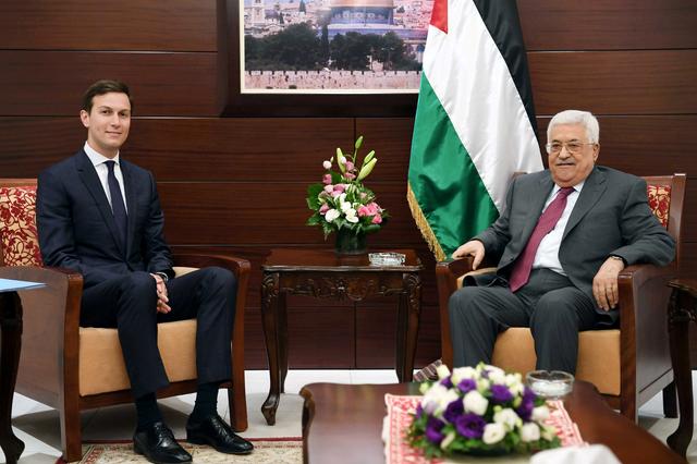 FILE PHOTO: Palestinian President Mahmoud Abbas meets with White House senior advisor Jared Kushner in the West Bank City of Ramallah in the Israeli-occupied West Bank June 21, 2017. Thaer Ghanaim/PPO/Handout via REUTERS/File Photo