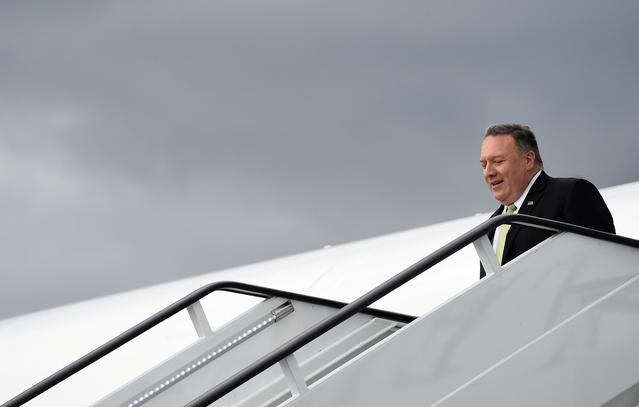 FILE PHOTO: U.S. Secretary of State Mike Pompeo arrives at Stansted Airport near London, Britain, June 3, 2019. REUTERS/Clodagh Kilcoyne/File Photo