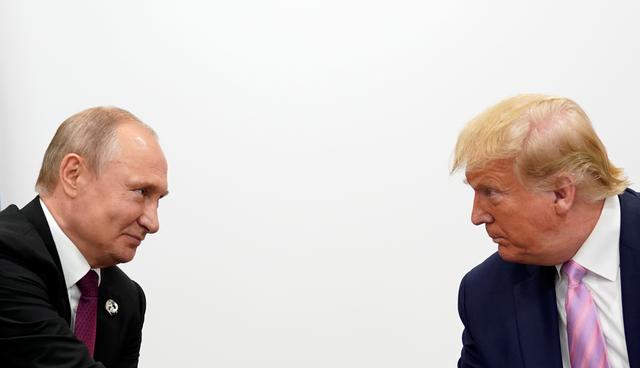 U.S. President Donald Trump and Russian President Vladimir Putin hold a bilateral meeting at the G20 leaders summit in Osaka, Japan, June 28. REUTERS/Kevin Lamarque