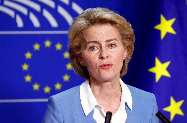 FILE PHOTO: German Defense Minister Ursula von der Leyen, who has been nominated as European Commission President, briefs the media after the Conference of Presidents of European Parliament's party blocs in Brussels, Belgium, July 10, 2019. REUTERS/Francois Lenoir