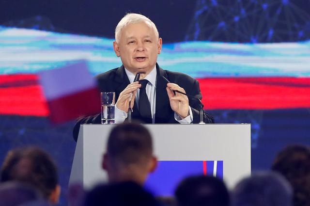 FILE PHOTO: Poland's Law and Justice (PiS) leader Jaroslaw Kaczynski speaks during a party convention ahead of the EU election, in Krakow, Poland May 19, 2019. REUTERS/Kacper Pempel