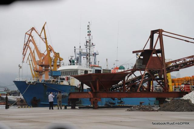 Russian fishing boat Xianghailin-8, which was detained on July 17 by border guards, is docked in the port of Wonsan, North Korea, July 26, 2019. Russian Embassy in the DPRK/Handout via REUTERS   