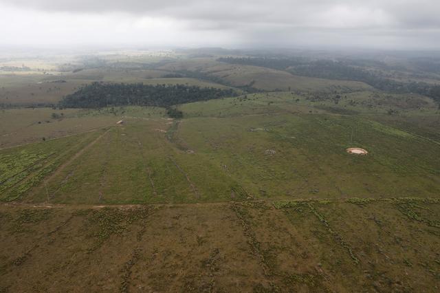 FILE PHOTO: An aerial view shows a deforested area in the Amazon rainforest, near the city of Altamira, Para state, Brazil, September 11, 2019. REUTERS/Nacho Doce/File Photo