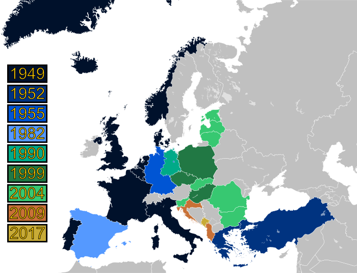 700px-History_of_NATO_enlargement.svg_.png