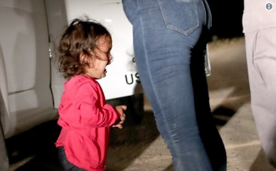 Fake-news-photo-migrant-girl-crying.jpg